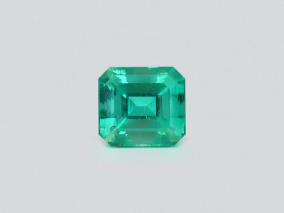 Emerald octagon cut 1.47 carats, Russia photo