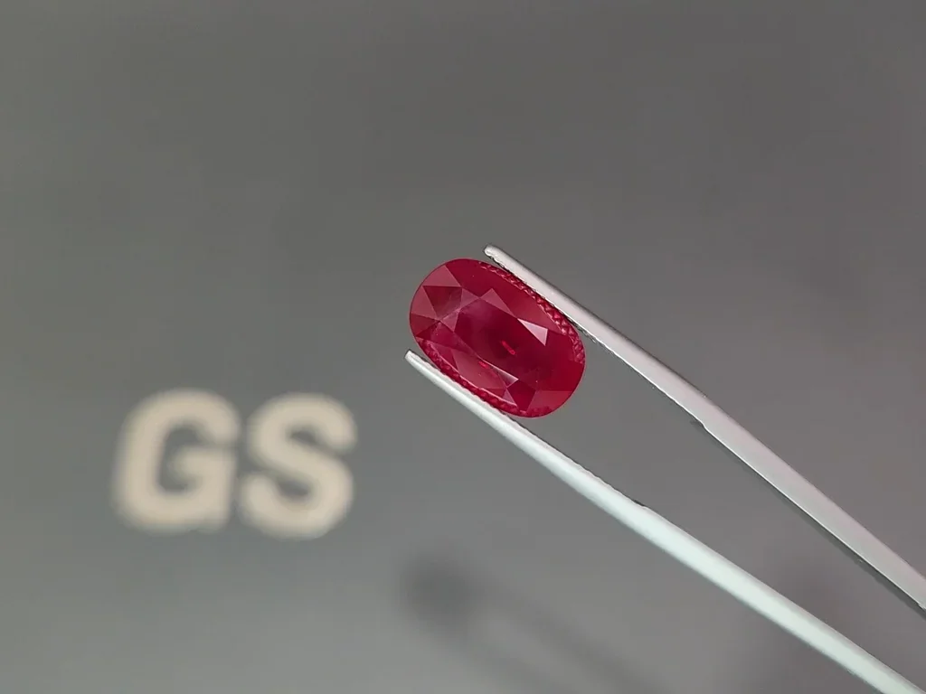 Ruby Pigeon Blood cushion cut 7.75 carats, Burma Image №3
