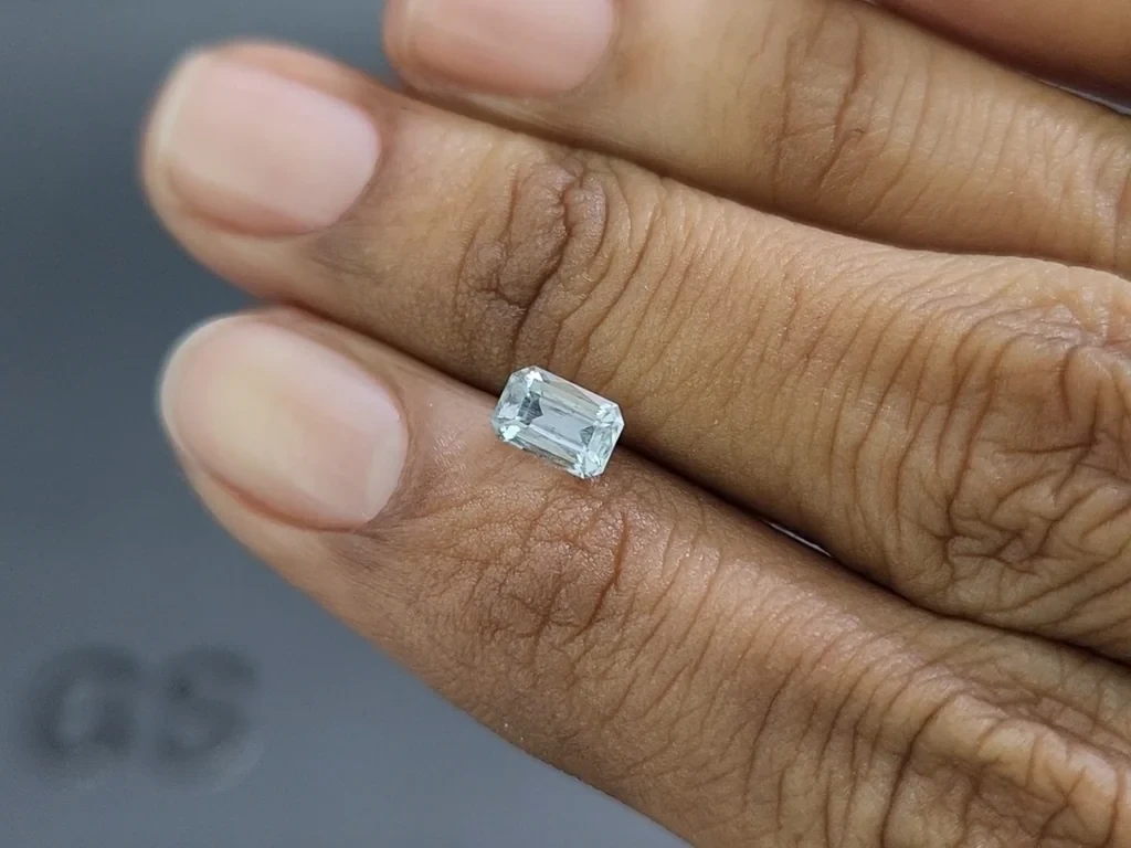 Aquamarine octagon cut 0.61 carats, Madagascar  Image №2