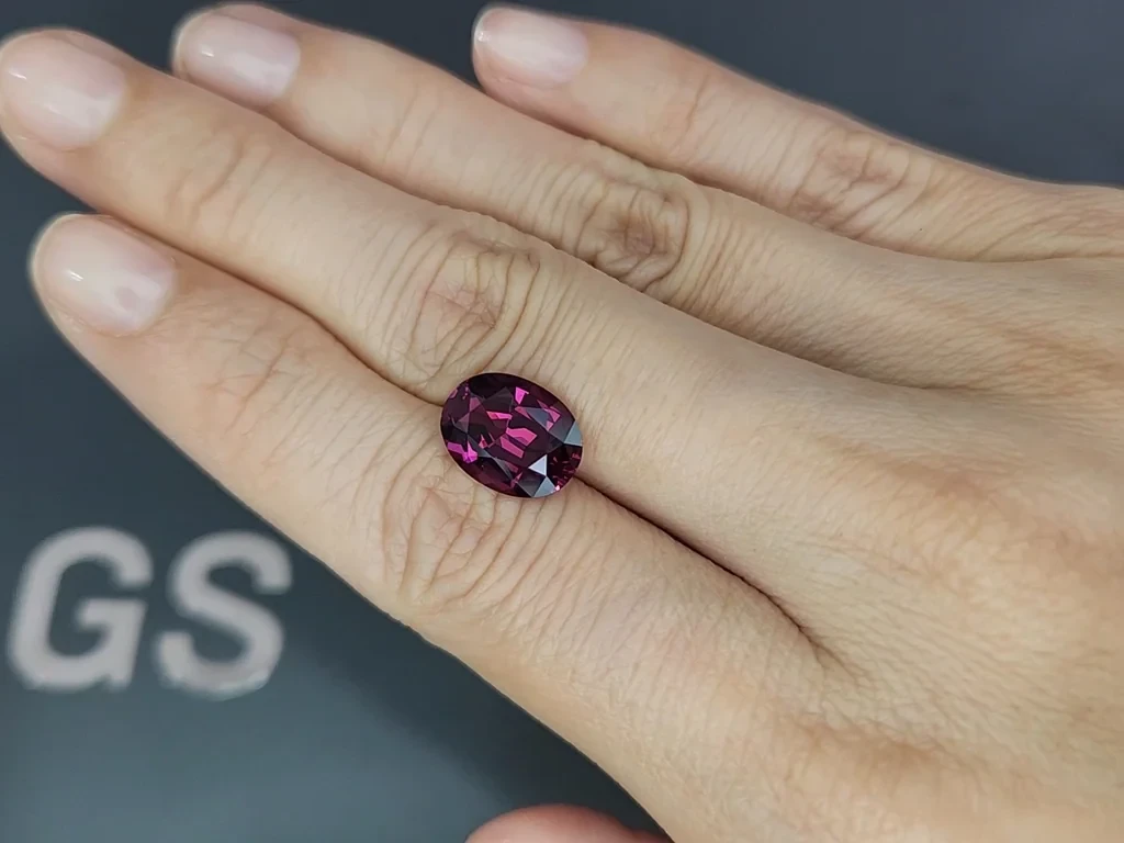 Purple garnet rhodolite oval cut 4.73 carats, Tanzania Image №2