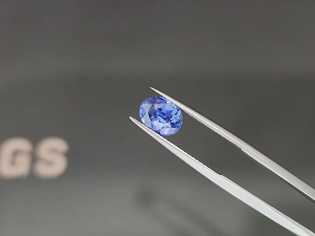 Unheated blue sapphire oval cut 2.55 carats, Sri Lanka Image №3
