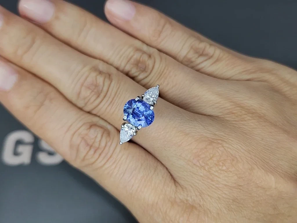 Unheated blue sapphire oval cut 2.55 carats, Sri Lanka Image №5