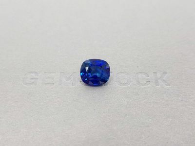 Intense blue cushion cut sapphire 4.40 carats, Sri Lanka, ICA photo