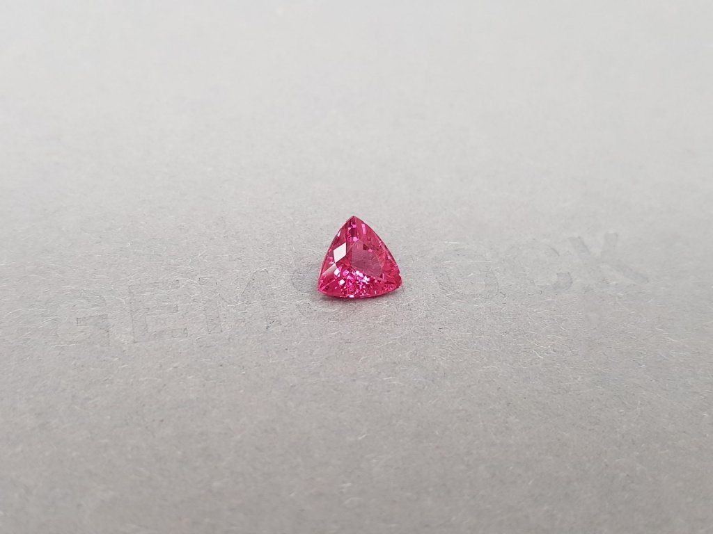Hot pink Mahenge spinel 1.22 ct, Tanzania Image №2