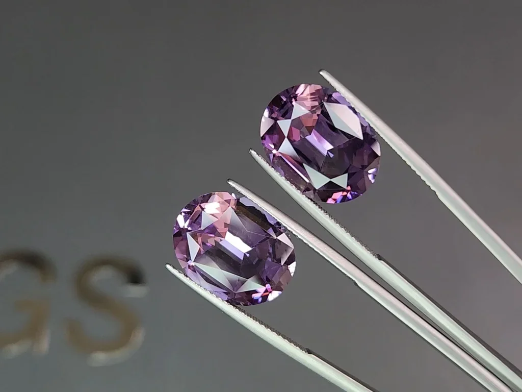  Pair of violet amethysts, oval cut, 16.51 carats, Brazil Image №3