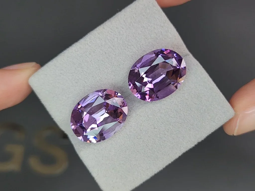  Pair of violet amethysts, oval cut, 16.51 carats, Brazil Image №4