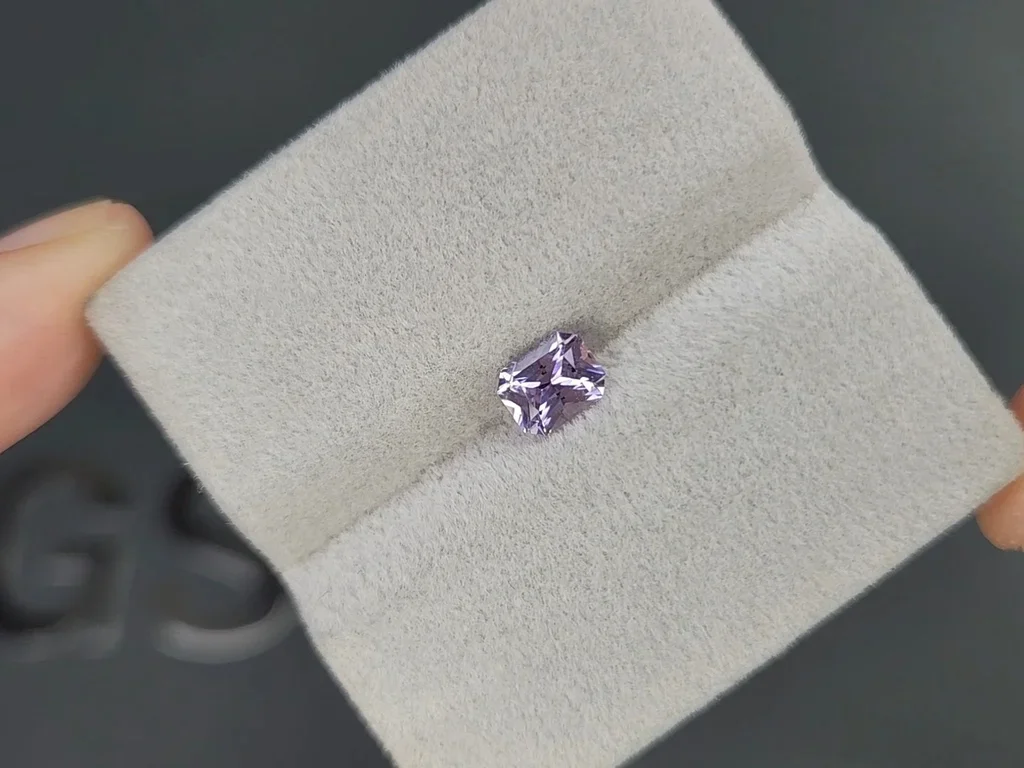 Unheated radiant-cut purple sapphire 0.83 carats, Madagascar Image №4