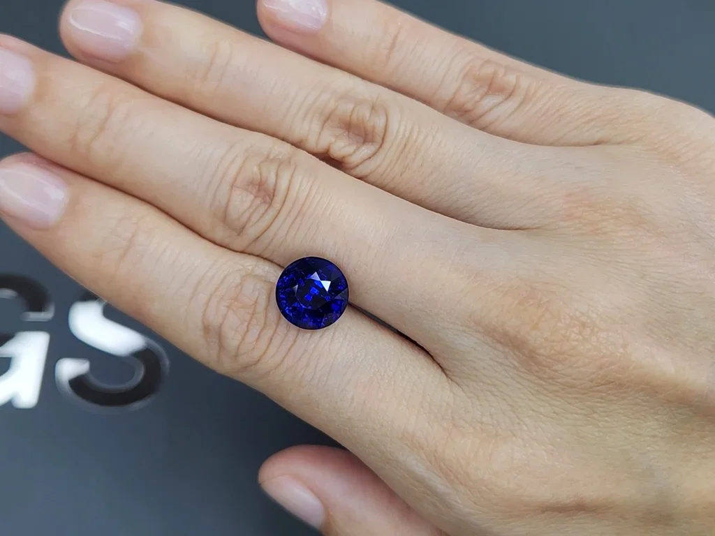 Royal Blue sapphire in round cut 6.03 carats, Sri Lanka  Image №2