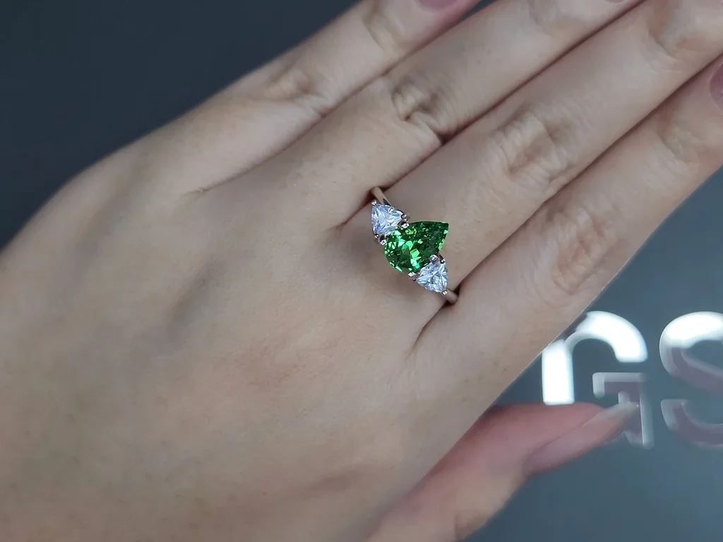 Intense Green tsavorite garnet in pear cut 1.78 carats, Tanzania Image №5
