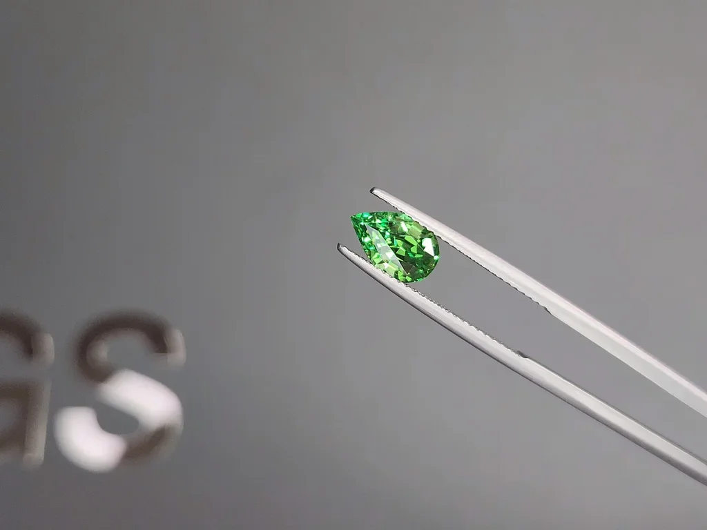 Intense Green tsavorite garnet in pear cut 1.78 carats, Tanzania Image №3