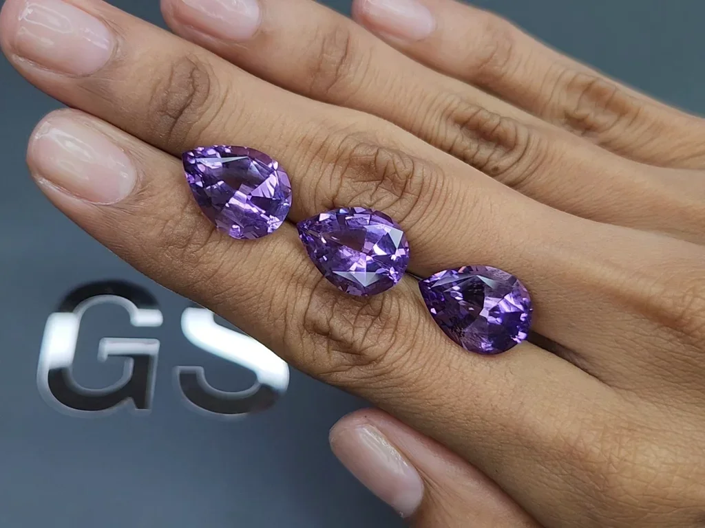 Set of purple amethysts pear cut 17.00-20.00 carats, Brazil Image №2