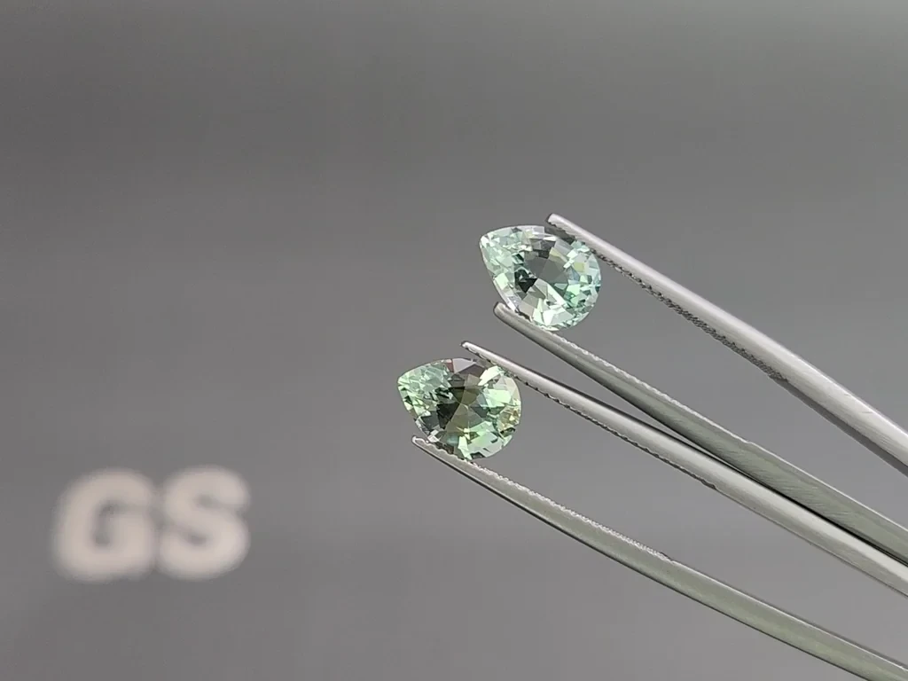 Pair of aquamarines pear cut 3.25 carats, Mozambique Image №3