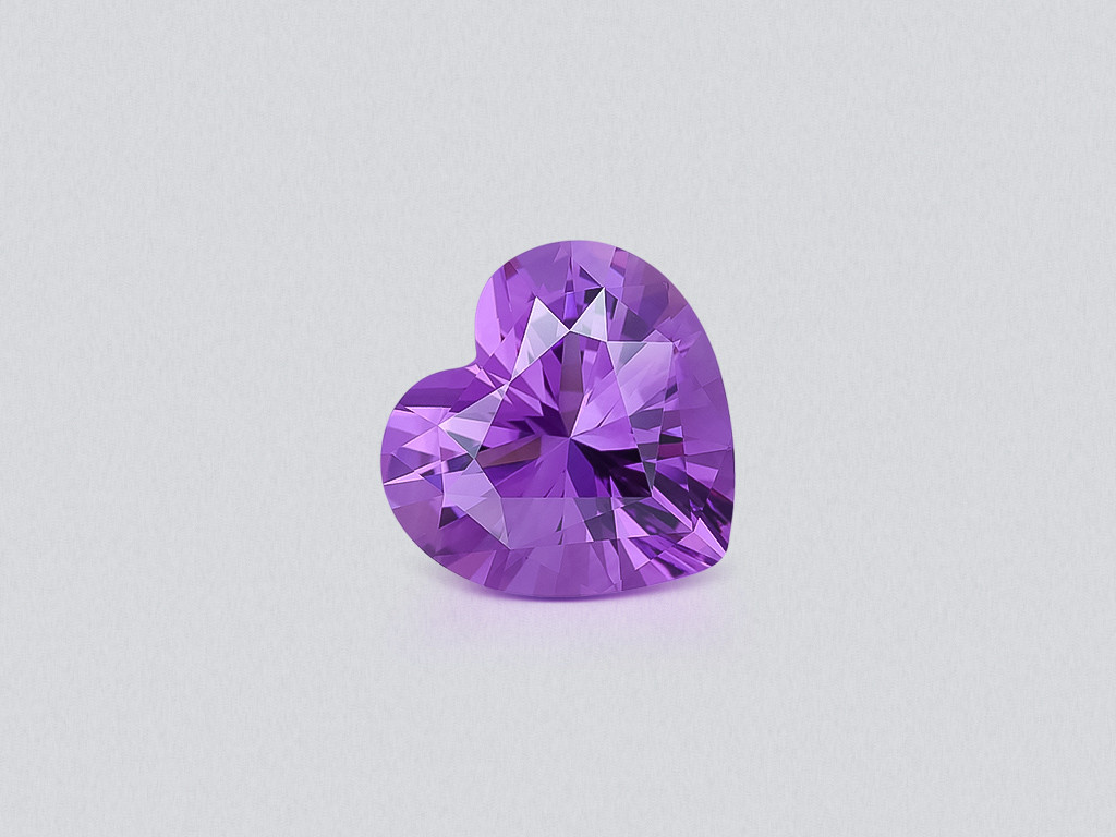 Amethyst  precision heart shape 15.01 carats, Brazil Image №1