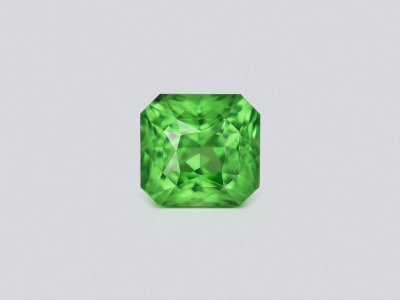 Vibrant green tsavorite garnet in radiant cut 2.52 carats, Tanzania  photo