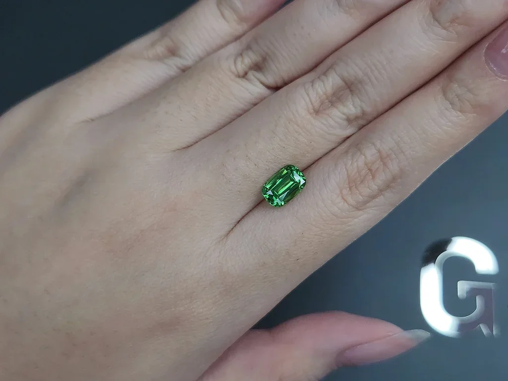 Intense Green tsavorite garnet in cushion cut 1.79 carats, Tanzania Image №2