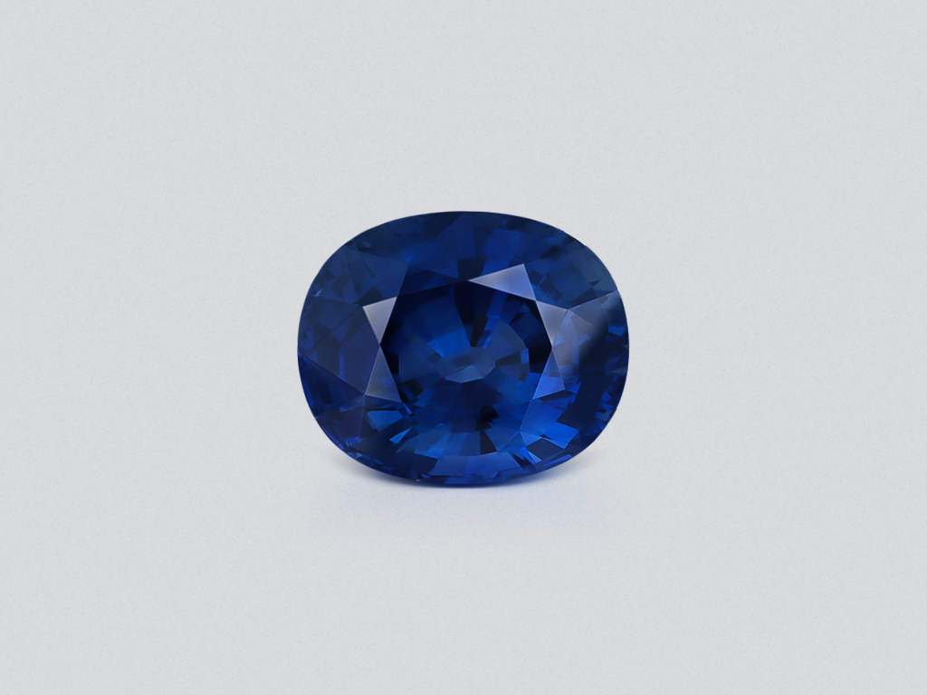 Unheated Intense Blue sapphire in cushion cut 18.62 carats,  Africa Image №1