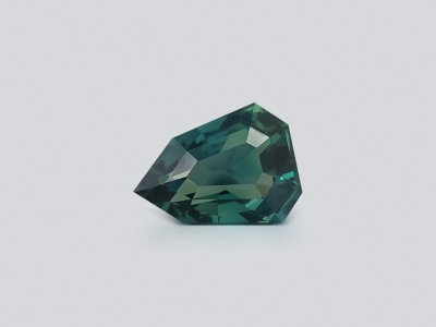 Sapphire Teal fancy cut 1.03 carats, Madagascar photo