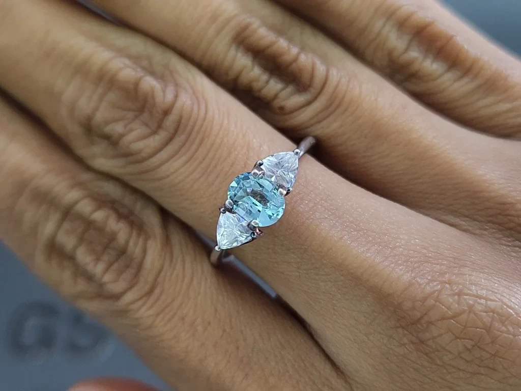 Aquamarine oval cut 0.66 carats, Madagascar  Image №5