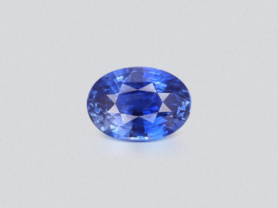 Blue sapphire oval cut 2.50 carats, Sri Lanka photo