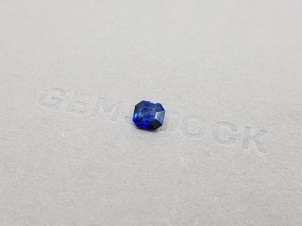 Blue sapphire from Sri Lanka 1.25 ct Image №3