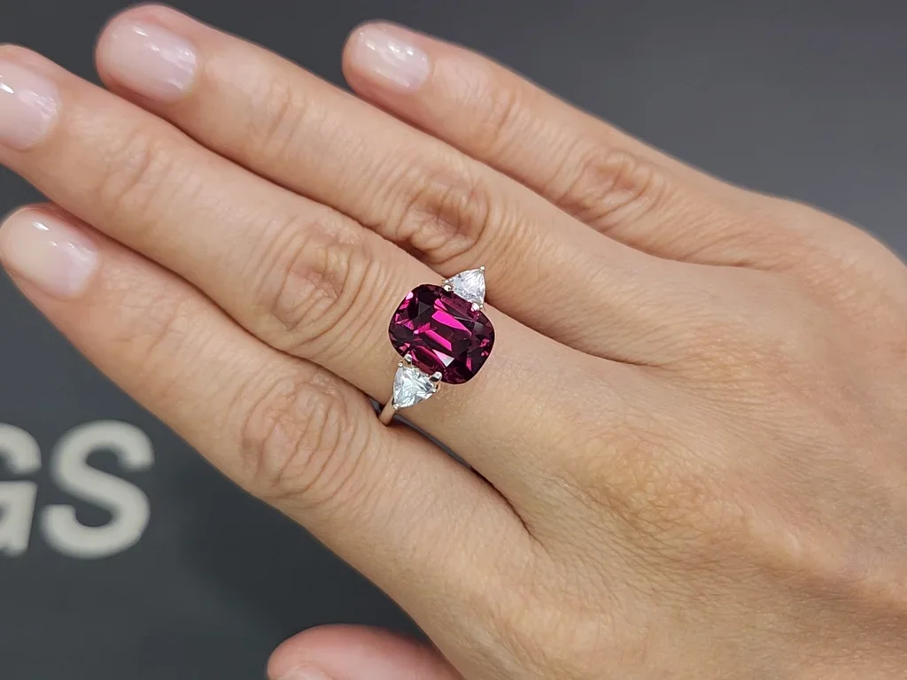 Cushion cut umbalite garnet 6.18 carats, Tanzania Image №5