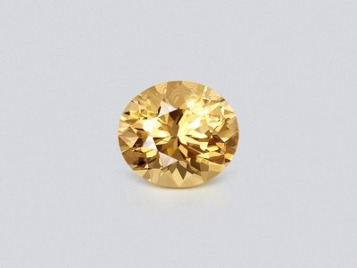 Golden Imperial topaz in oval cut 4.44 carats, Brazil  photo