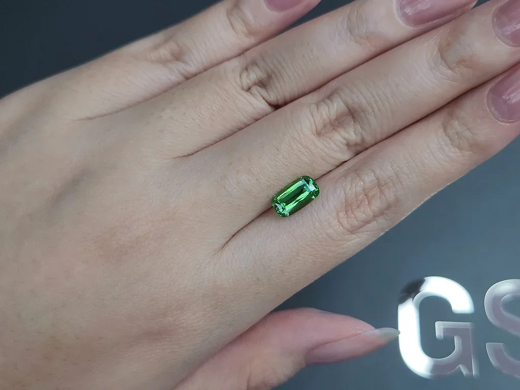 Intense Green tsavorite garnet in cushion cut 1.69 carats, Tanzania Image №2