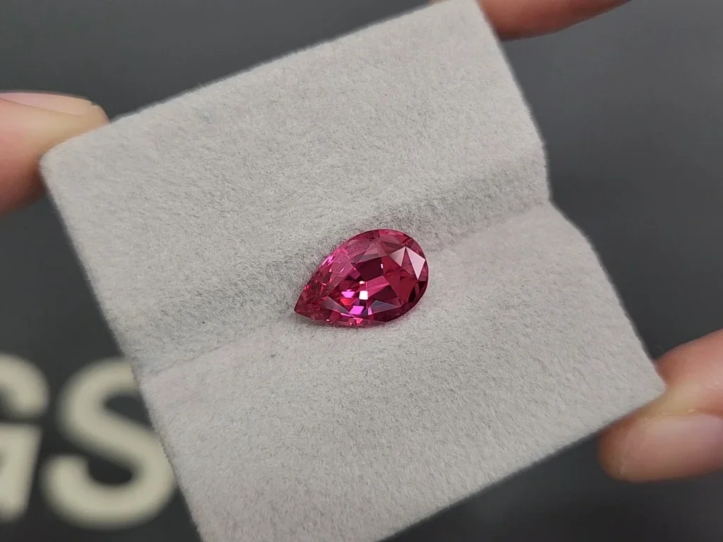 Spinel Mahenge Vibrant pink red pear cut 3.65 carats, Tanzania Image №4