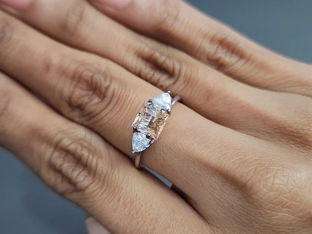 Sapphire princess cut 1.56 carats, Sri Lanka Image №5