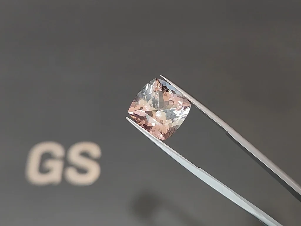 Tourmaline Bi-Color cushion cut 9.48 carats, Africa Image №3