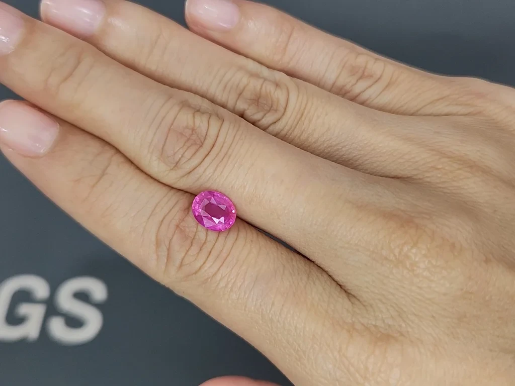 Unheated sapphire Hot Pink rutile silk effect oval cut 2.06 carats, Sri Lanka  Image №2