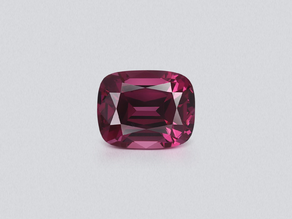Garnet rhodolite cushion cut 4,10 carats, Madagascar Image №1