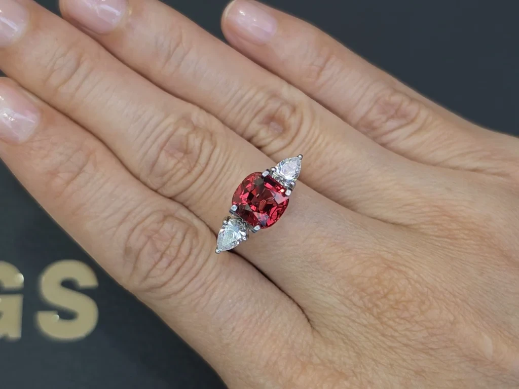 Spinel vivid pink orange with Vibrant proportions cushion cut 3.02 carats, Vietnam Image №5