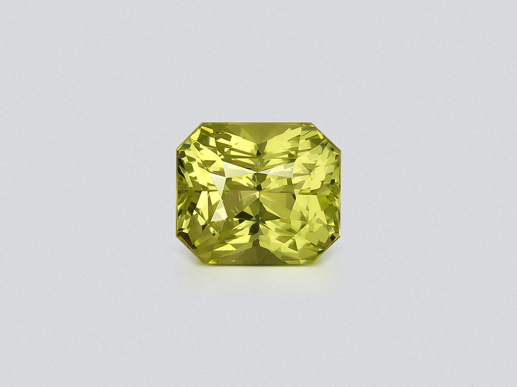 Yellow green chrysoberyl radiant cut 2.19 carats, Sri Lanka Image №1
