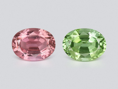 Contrasting pair of tourmalines oval cut 17.00 carats, Colombia photo