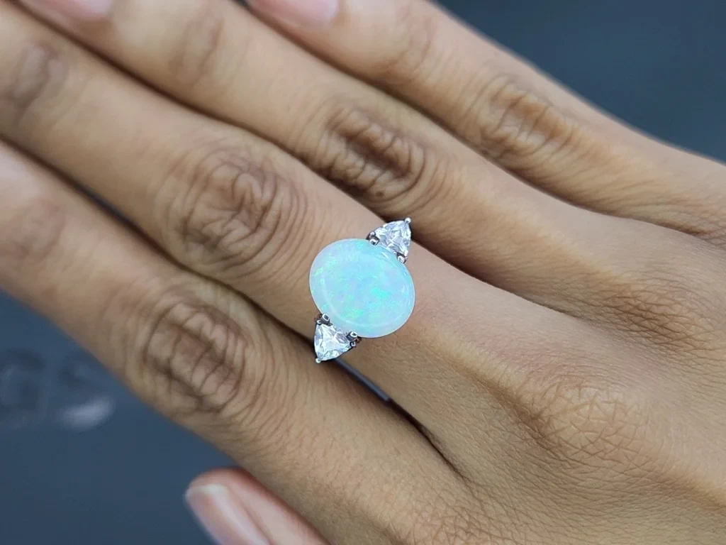 Opal oval cut 2.09 carats, Australia Image №5