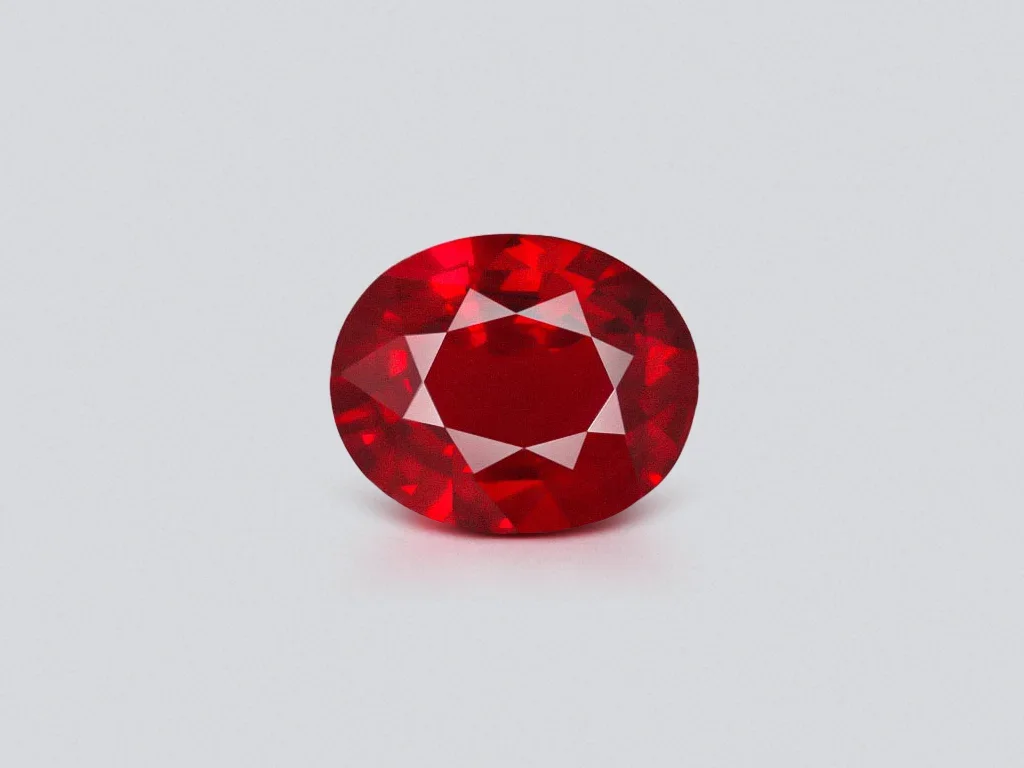 Unheated Pigeon's Blood ruby 2.09 carats in oval cut, Mozambique Image №1