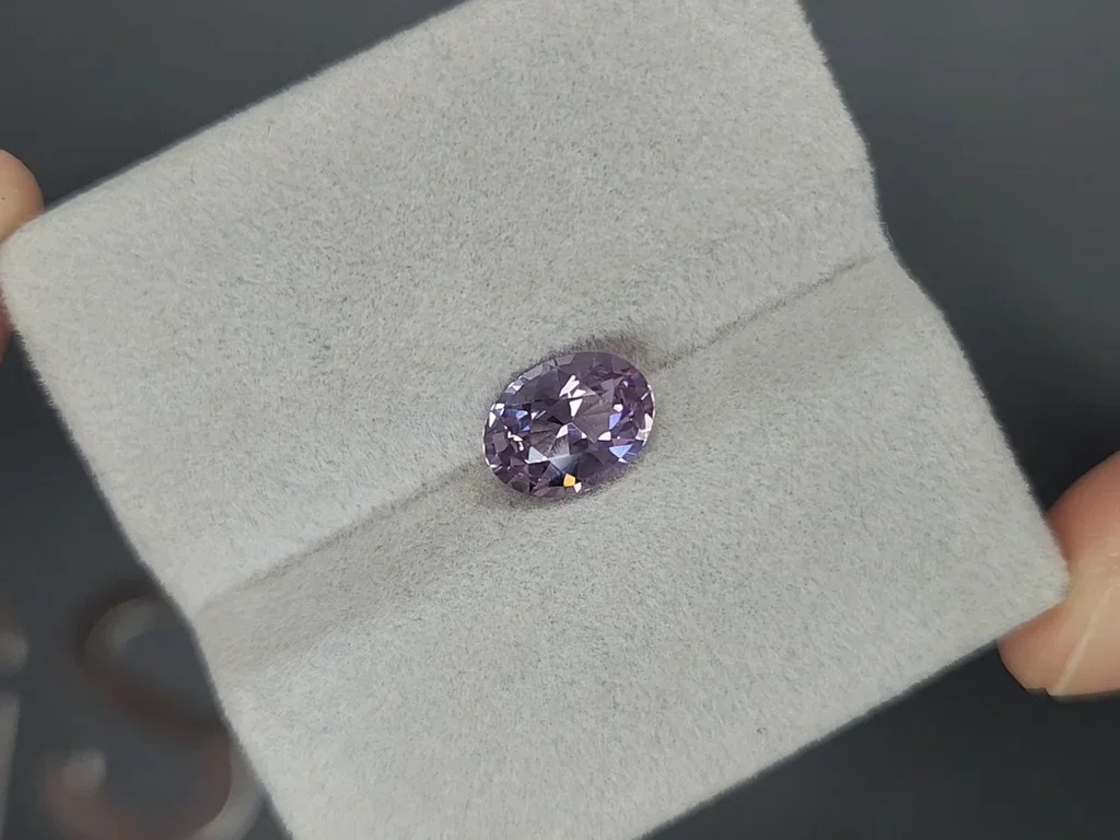 Lavender spinel in oval cut 2.06 carats, Tanzania Image №4