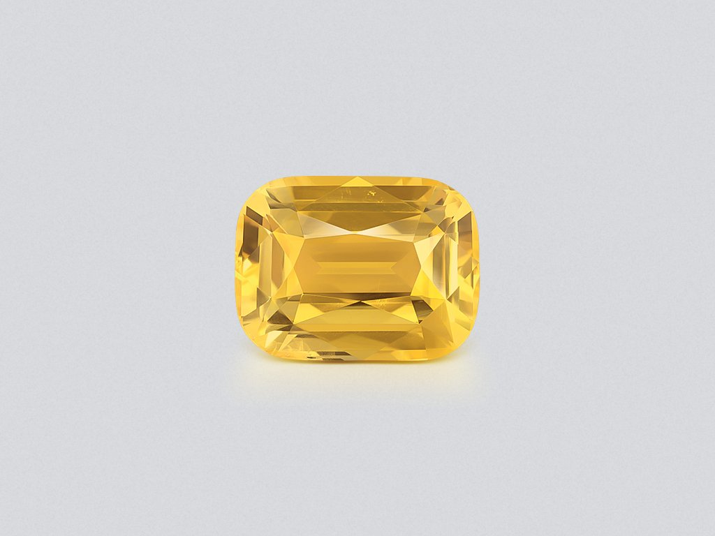 Unheated yellow sapphire cushion cut 8.02 carats, Sri Lanka Image №1