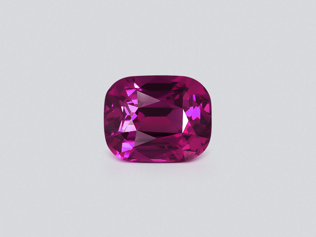 Sapphire Vivid Pink cushion cut 2.51 carats, Madagascar Image №1