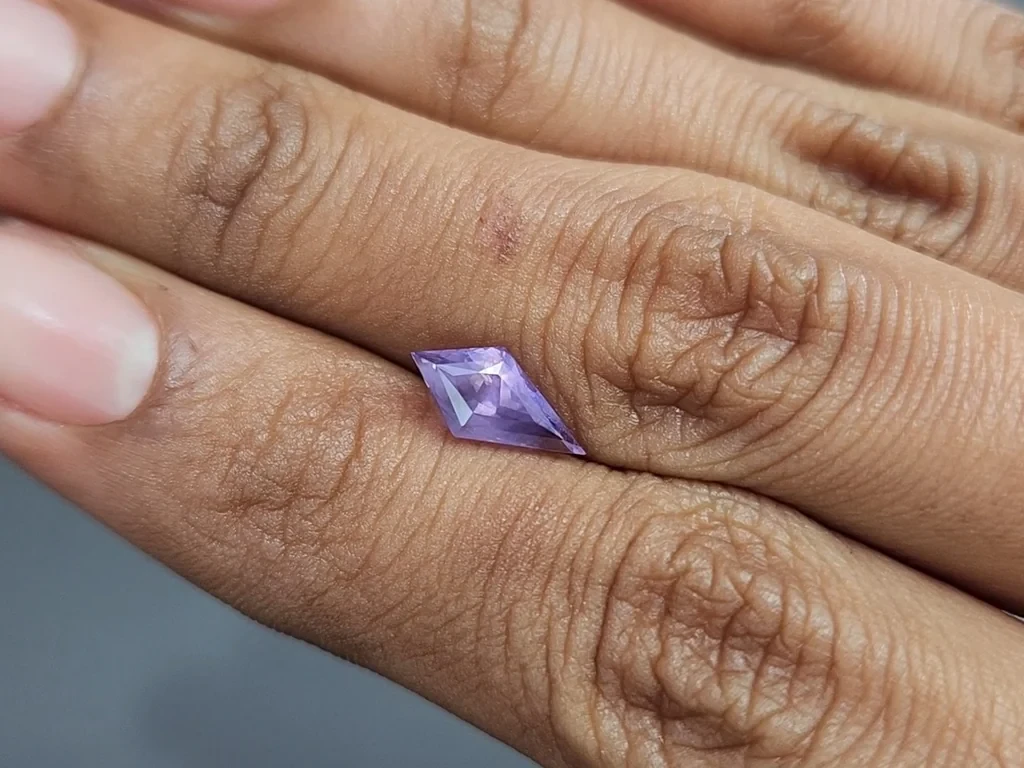 Unheated purple sapphire with rutilated silk effect kite cut 1.70 carats, Sri Lanka Image №2
