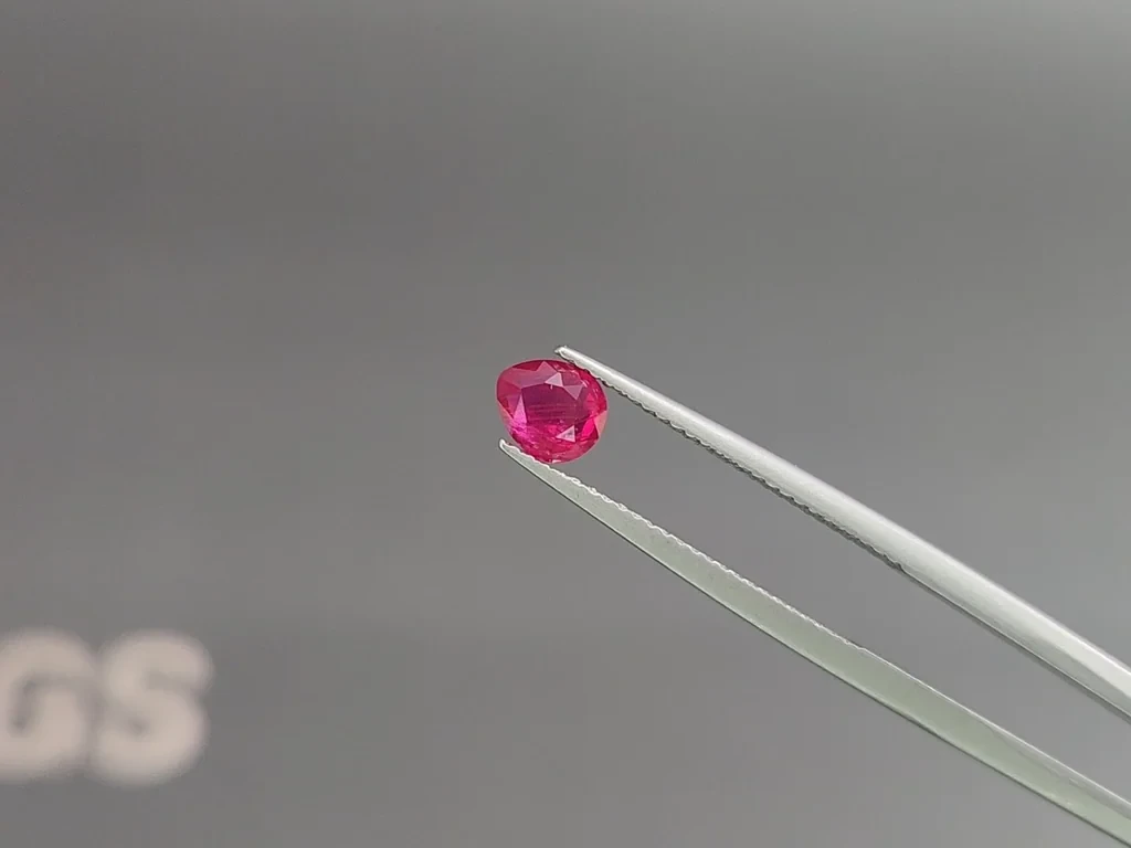 Ruby red pink pear cut 1.04 carats, Madagascar Image №3