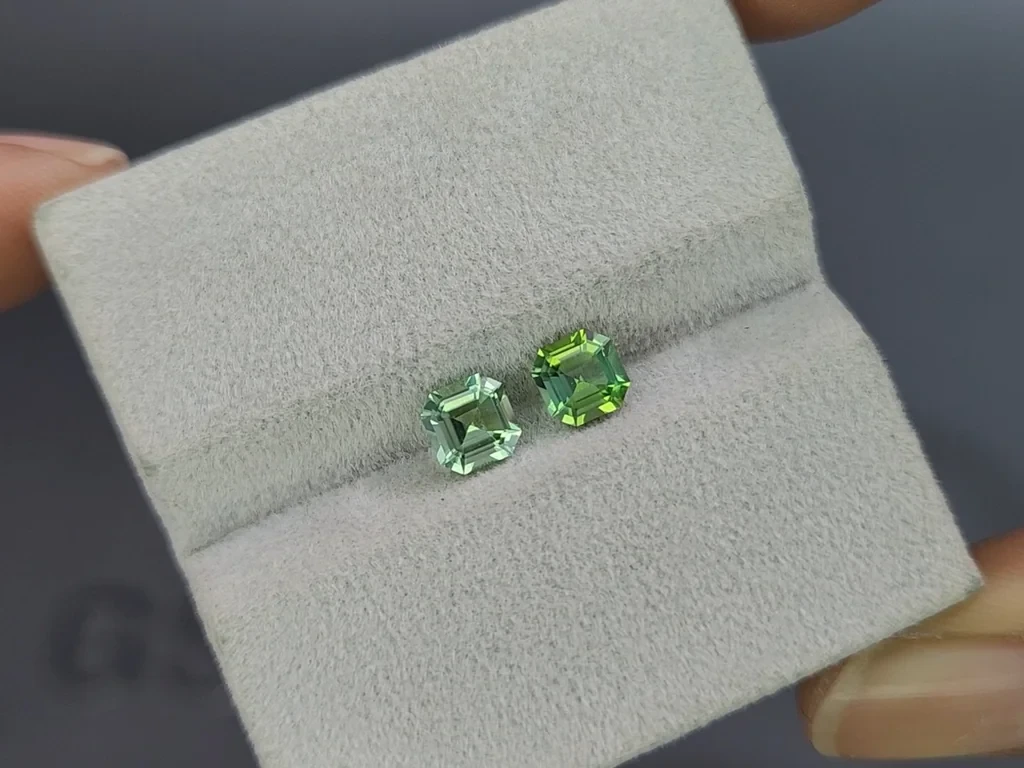 Pair of mint green tourmalines asscher cut 1.04 catats, Congo Image №4