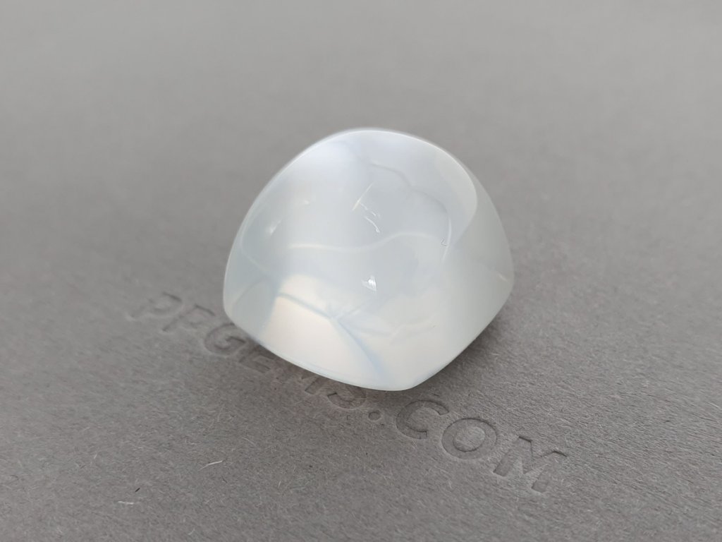 Sugarloaf moonstone 61.71 carat Image №3