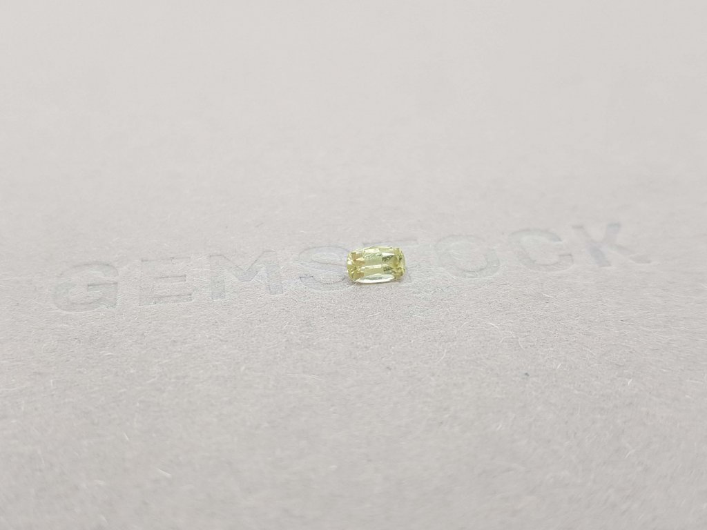 Unheated greenish-yellow cushion cut sapphire 0.33 ct Image №3