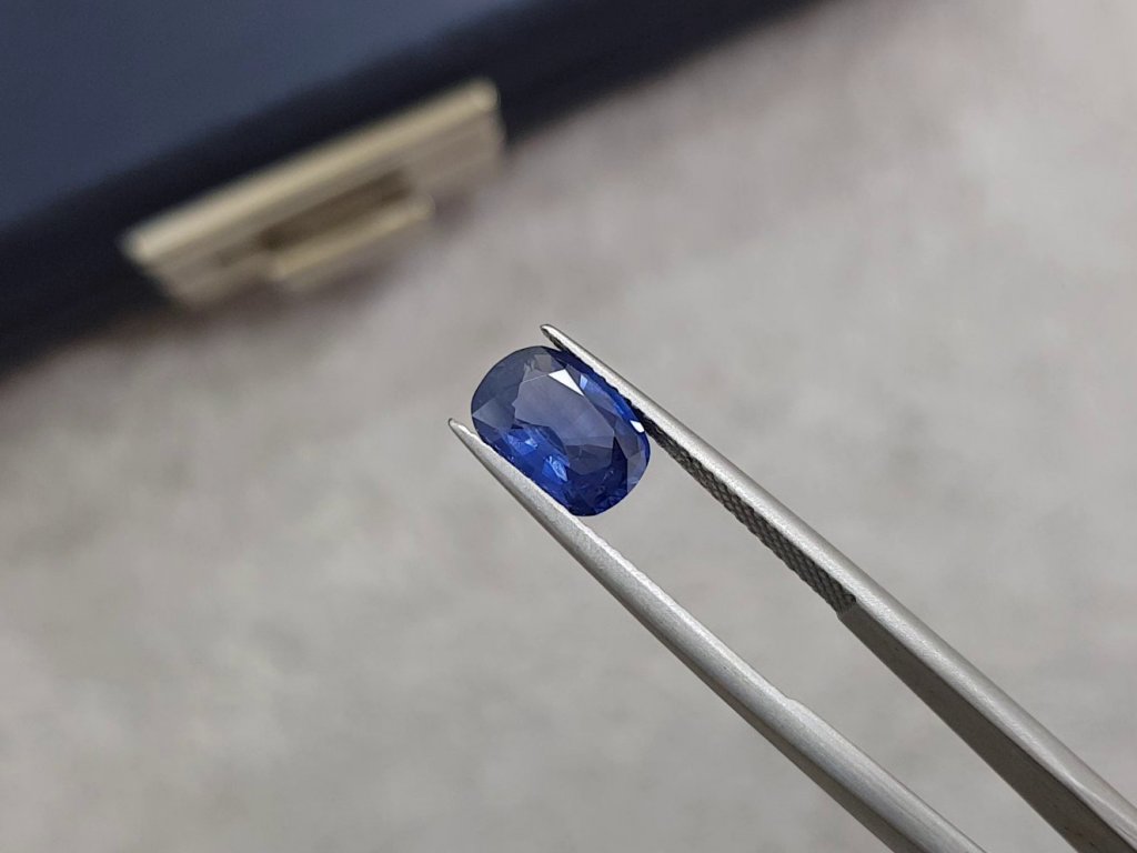 Cornflower Cushion Sapphire 2.12 ct, Sri Lanka Image №3