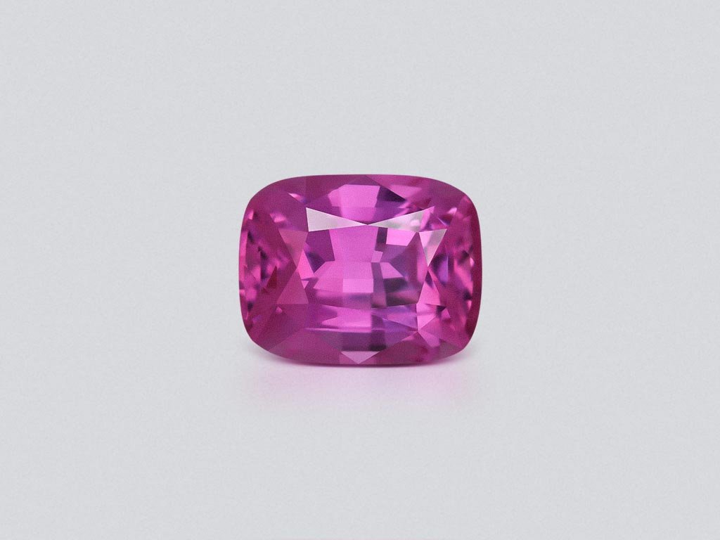 Unheated vivid pink sapphire in cushion cut 2.15 carats, Madagascar Image №1