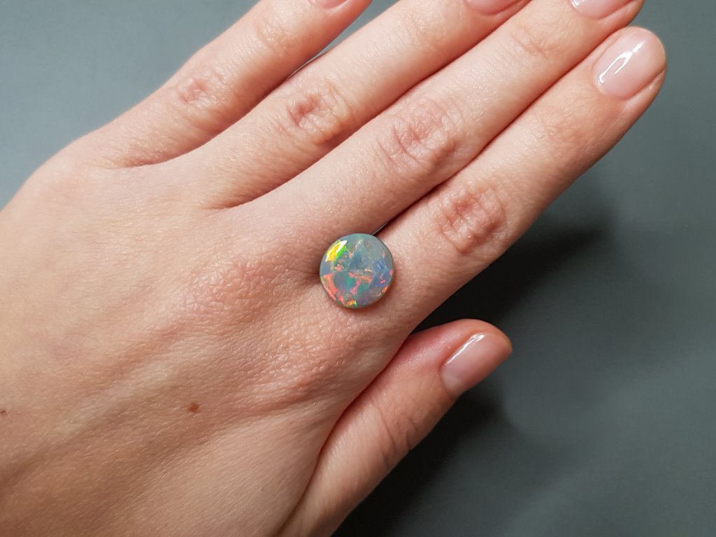 Harlequin opal in cabochon cut 4.23 carats, Australia Image №2