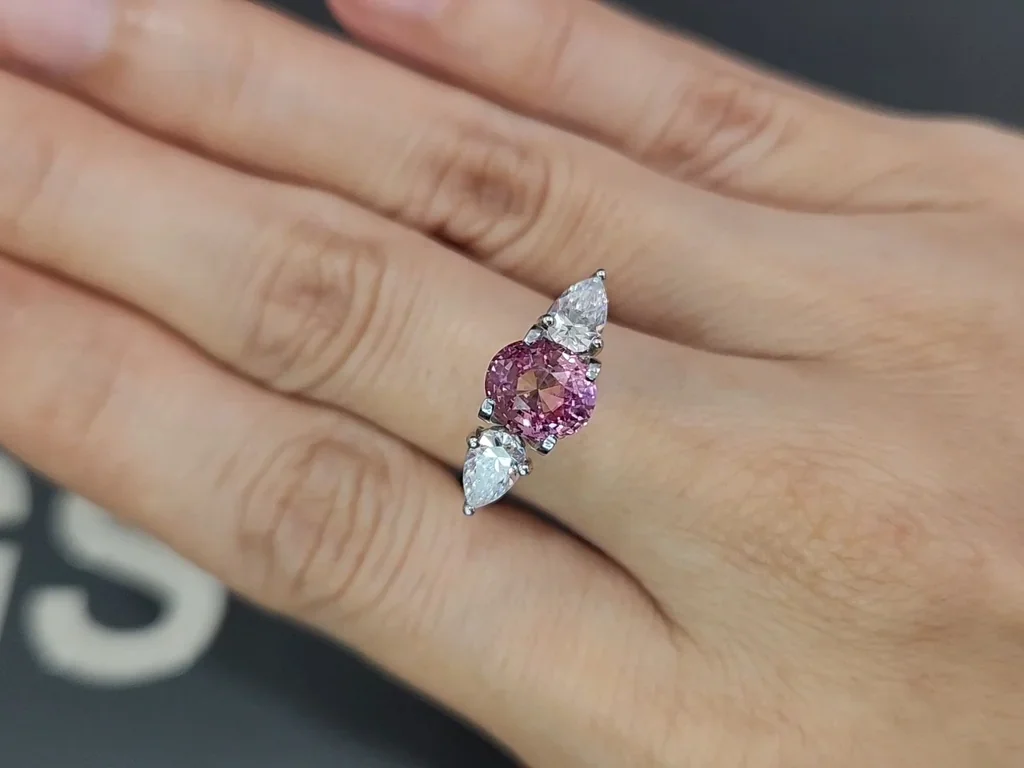 Unheated sapphire Padparadscha oval cut 2.05 carats, Madagascar Image №5