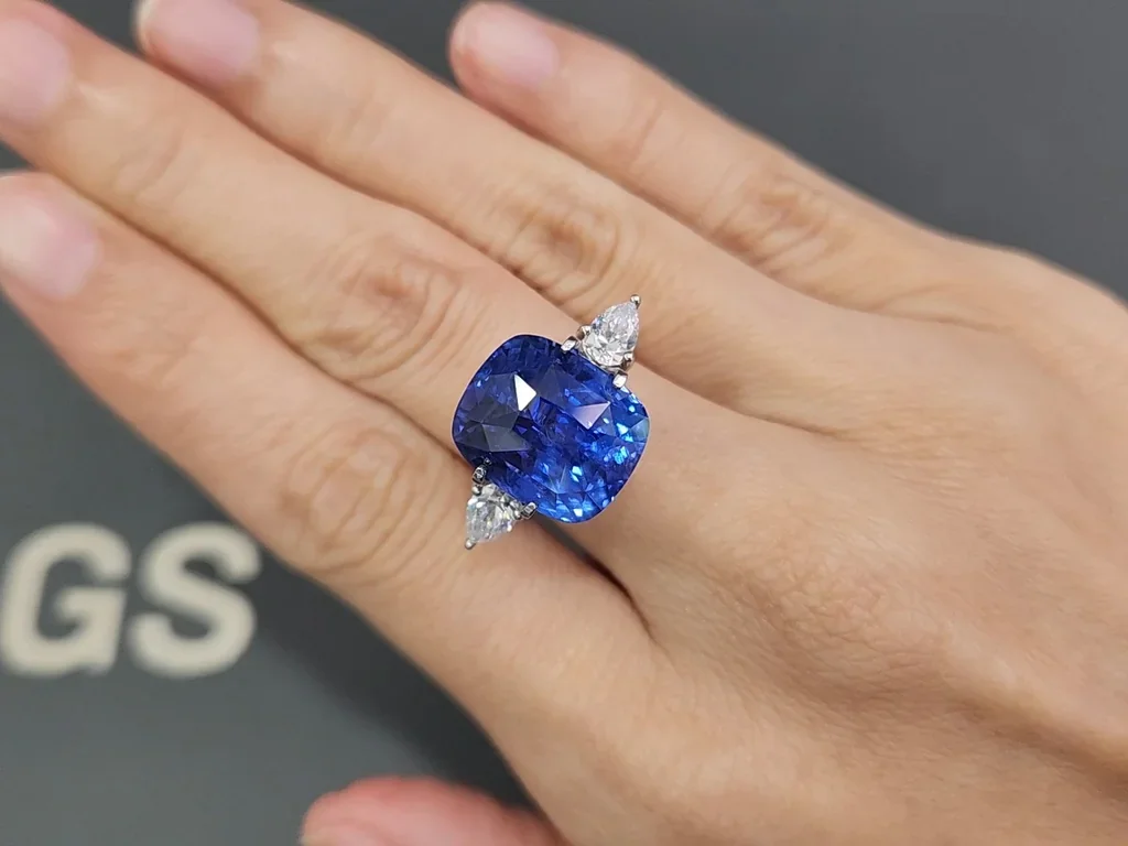 Unheated sapphire Cornflower Blue cushion cut 18.07 carats, Sri Lanka Image №5